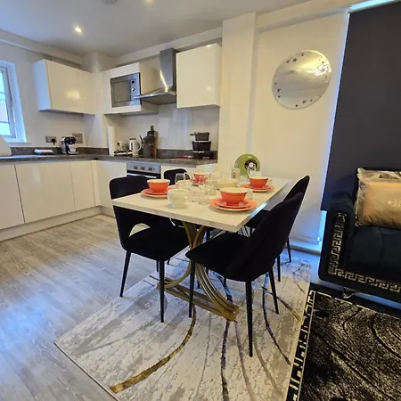 Mega3 Luxury 2-bedroom,2-baths With Free Car Park * マンチェスター