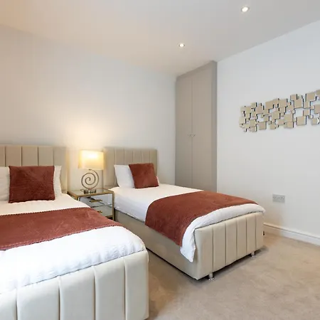 Perfect Stylish 2 Bed In Stockport דירה