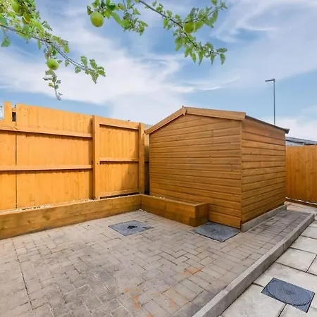 Nyaraló Sleeps 6 By Superhost *