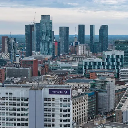 Apartamento Opulent Skyline