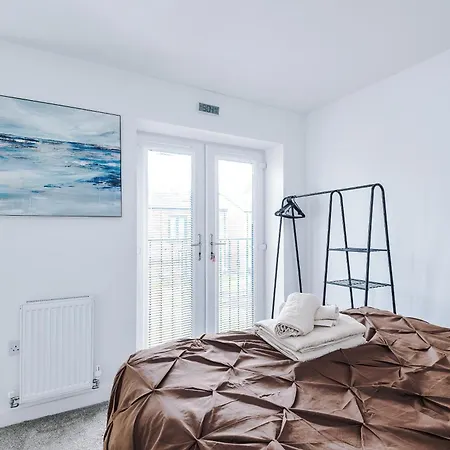 Spacious In Mcr - Free Parking, Ps5 & Superfast Wifi Apartament