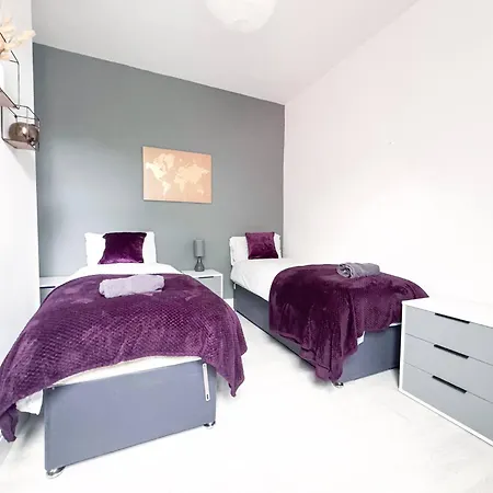 Hébergement de vacances 5bdr | Tram Access|free St Parking