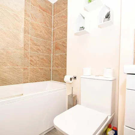 Lovely 2 Bedroom In Salford Apartmán Manchester