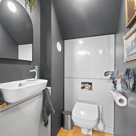 Cityscape Mcr Townhouse - Free Parking & Garden Ferienhaus *