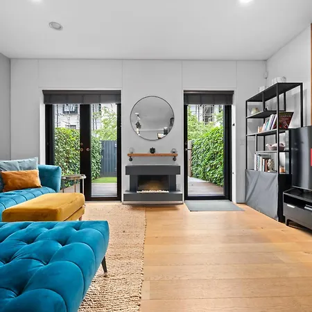 Cityscape Mcr Townhouse - Free Parking & Garden Manchester