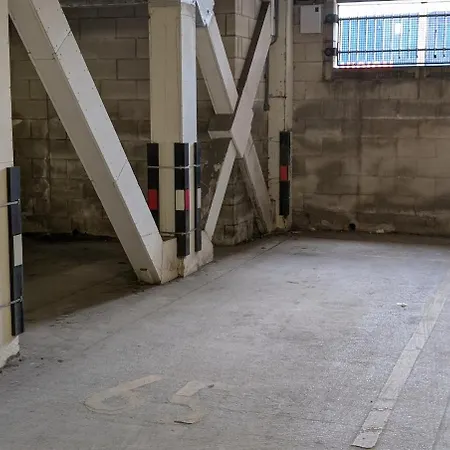 Appartement In Centre *