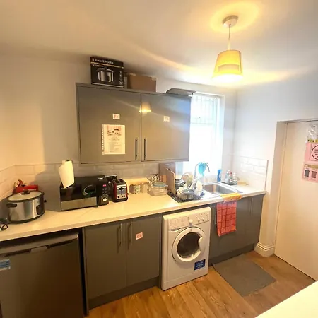 Quiet Spacious In Salford-samson Plab * Manchester