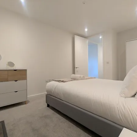 New 1br Gym Roof Terrace Lounge 맨체스터