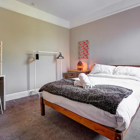 Pass The Keys Large Victorian House In Trafford Park Holiday home Manchester