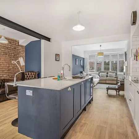 Guest house Guestready - Stylish In 3*