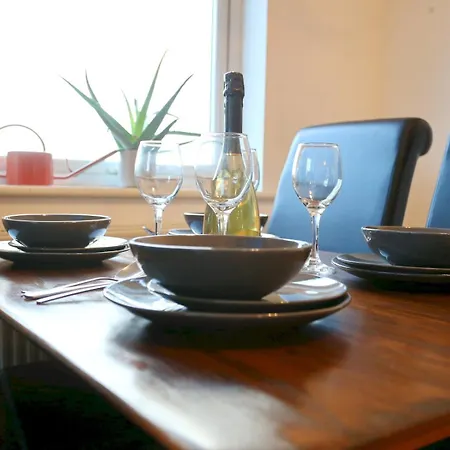 Cosy Mins Away To Man Etihad Arena - Pass The Keys Apartamento