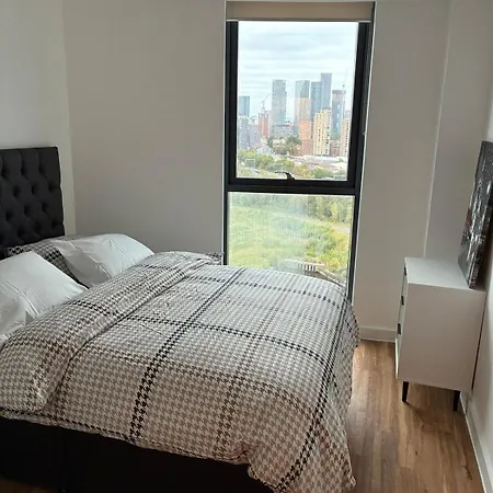 דירה Luxury Penthouse With The View In מנצ'סטר