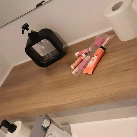 Luxury 2 Bed 13th Floor View Of Old Trafford