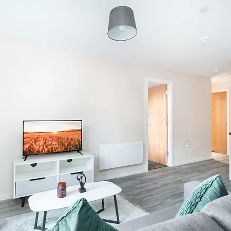 Bright & Spacious 2 Bedroom Apartmán Manchester