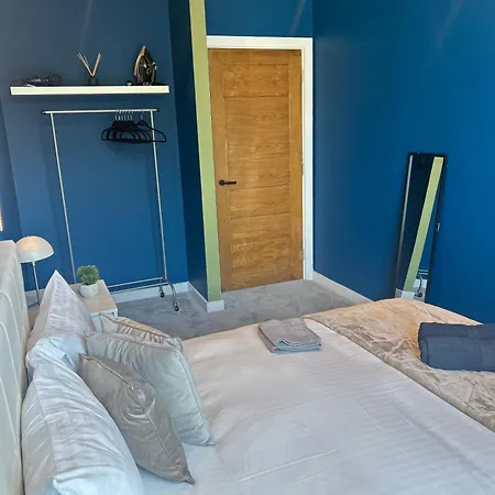 Apartamento - Next To Ao Arena - With Parking