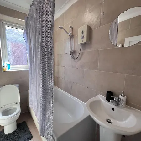 Primestay Homes 2 *