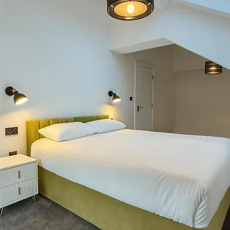 Kehoe's Penthouse Near Etihad Stadium & Coop Live Arena Sleeps 4 דירה מנצ'סטר