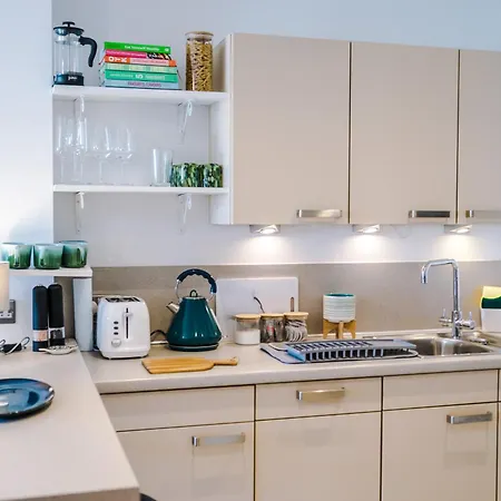 Elegant 2br Flat Near Northern Quarter Apartament