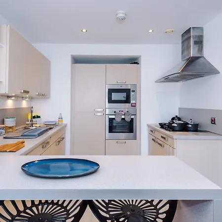 Elegant 2br Flat Near Northern Quarter Apartament *