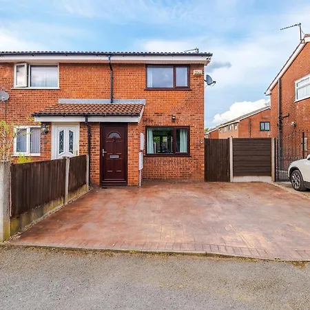 New! 2br With Parking, Near Prázdninový dům