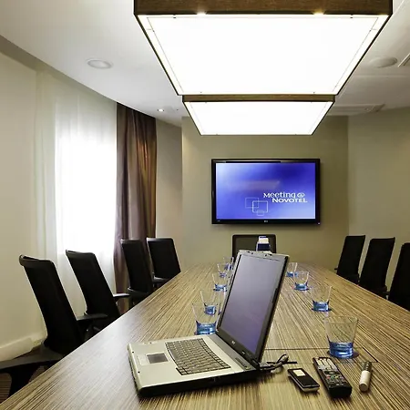 Novotel Centre Hotel