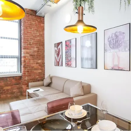 Apartment 1-bed Loft - Free Parking *