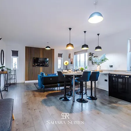 Monthly - Stylish 2bed - Etihad & Ao Arena Access - Parking דירה מנצ'סטר