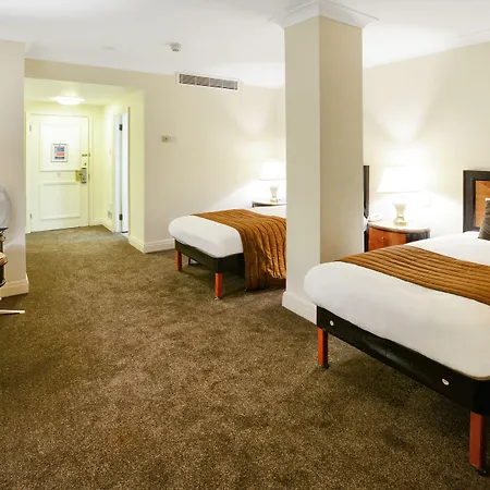 Sachas Hotel 3*