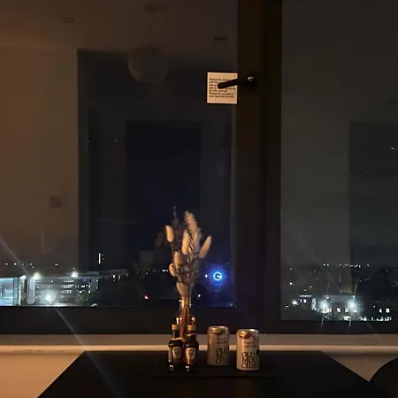 Zeni, Alexandra Rise Fab