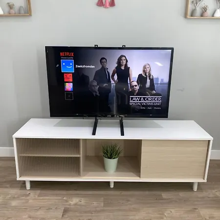 Prime Central-luxury 1br Apartment-free Parking-fast Wi-fi * Манчестер