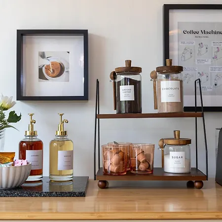 別荘 Luxury Spacious 3-bed Oasis Just 10 Mins From Centre With Free Parking マンチェスター