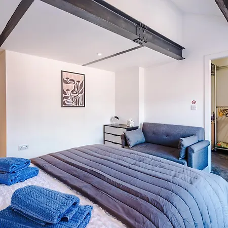 別荘 Stunning 3br Townhouse, Terrace, Games, Free Parking