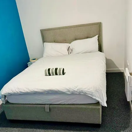 Urban Oasis 2br Centre - Balcony * Μάντσεστερ