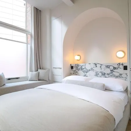 Blanco At The Heim Daire