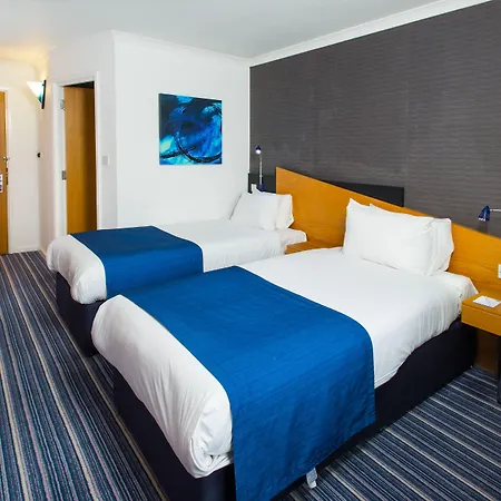 Hotel Express East By Ihg