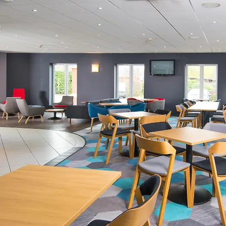 Express East By Ihg Hotel Mánchester