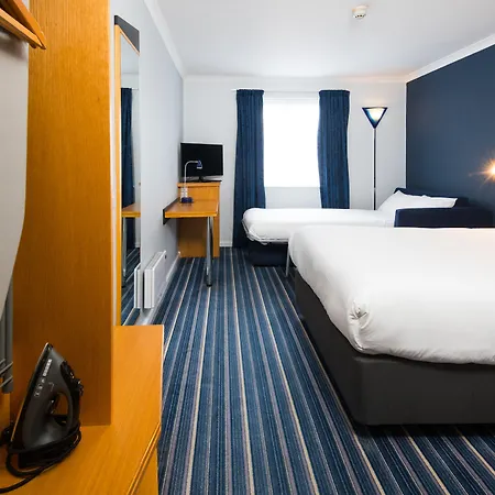 Express East By Ihg 3*