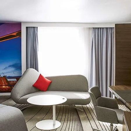 Hotel A&o Centre 3*