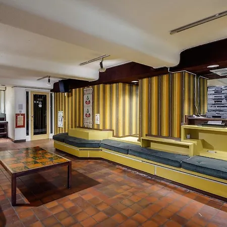 Beautiful 'mayfield' With Private Pool! Nyaraló *