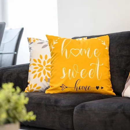 Bright And Cosy 3-bedroom Near - Free Parking - Sleeps 6 Holiday home