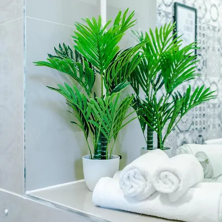 Spacious 4br With 3 Baths, Feriehus *