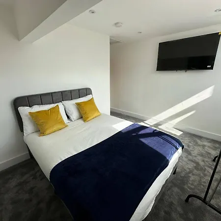 Appartamento 6 Guests Parking Near Old Trafford Football & Cricket 10 Mins To Ideal For Contractors & Professionals *