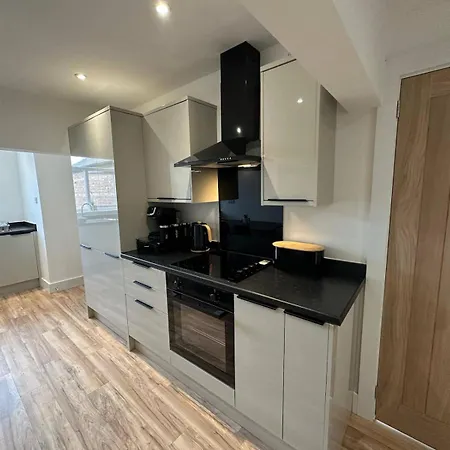 Appartamento 6 Guests Parking Near Old Trafford Football & Cricket 10 Mins To Ideal For Contractors & Professionals *