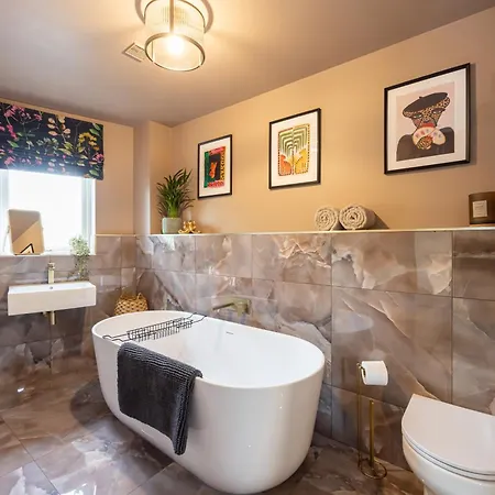 Luxe Life Quirky 2bed Lejlighed