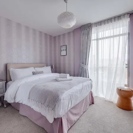 2 Bed Deansgate Centre * Manchester