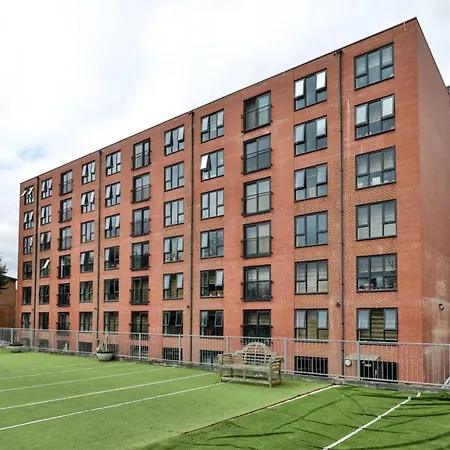 For Students Only - Tatton House In Апартаменты *