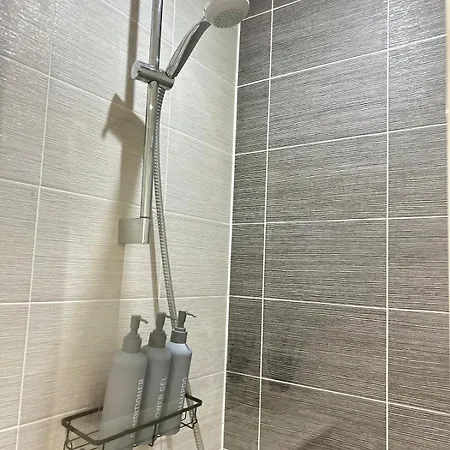 Condo-terrace-gym-games -free Secure Parking- * מנצ'סטר