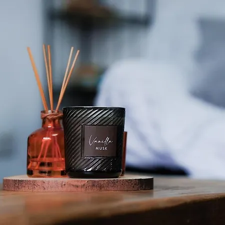 Spacious 2Br Near Centre - Sleeps 6 - Parking アパート