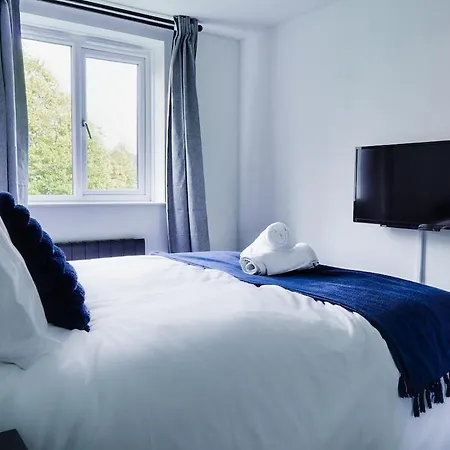 アパート Spacious 2Br Near Centre - Sleeps 6 - Parking マンチェスター