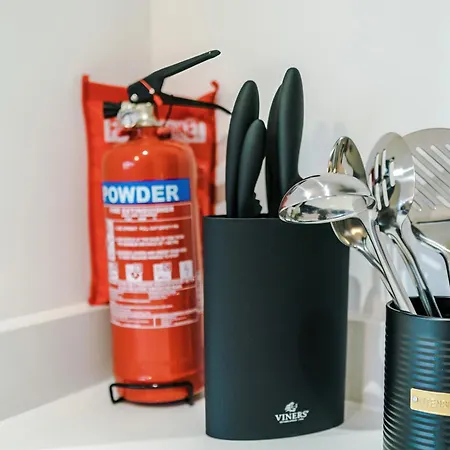 Stylish 1bed Fast Wi-fi Easy Access To